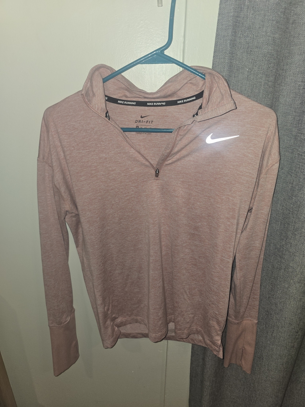 Nike Women's Heathered Dusty Pink Quarter-Zip Long Sleeve Top